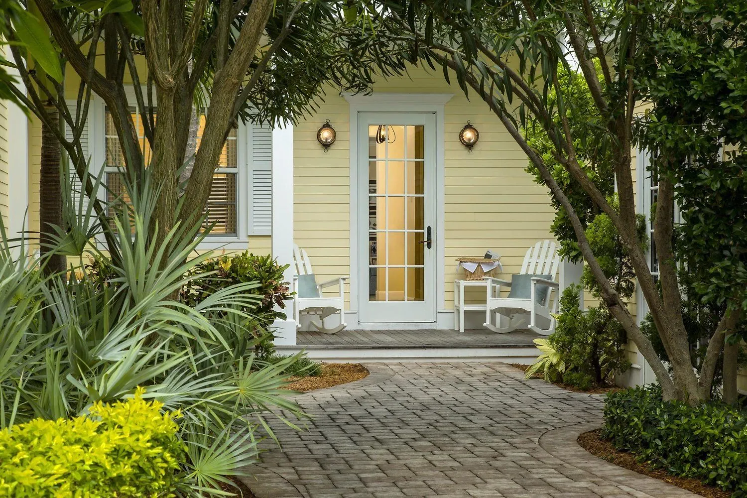 Resort Sunset Key Cottages Key West