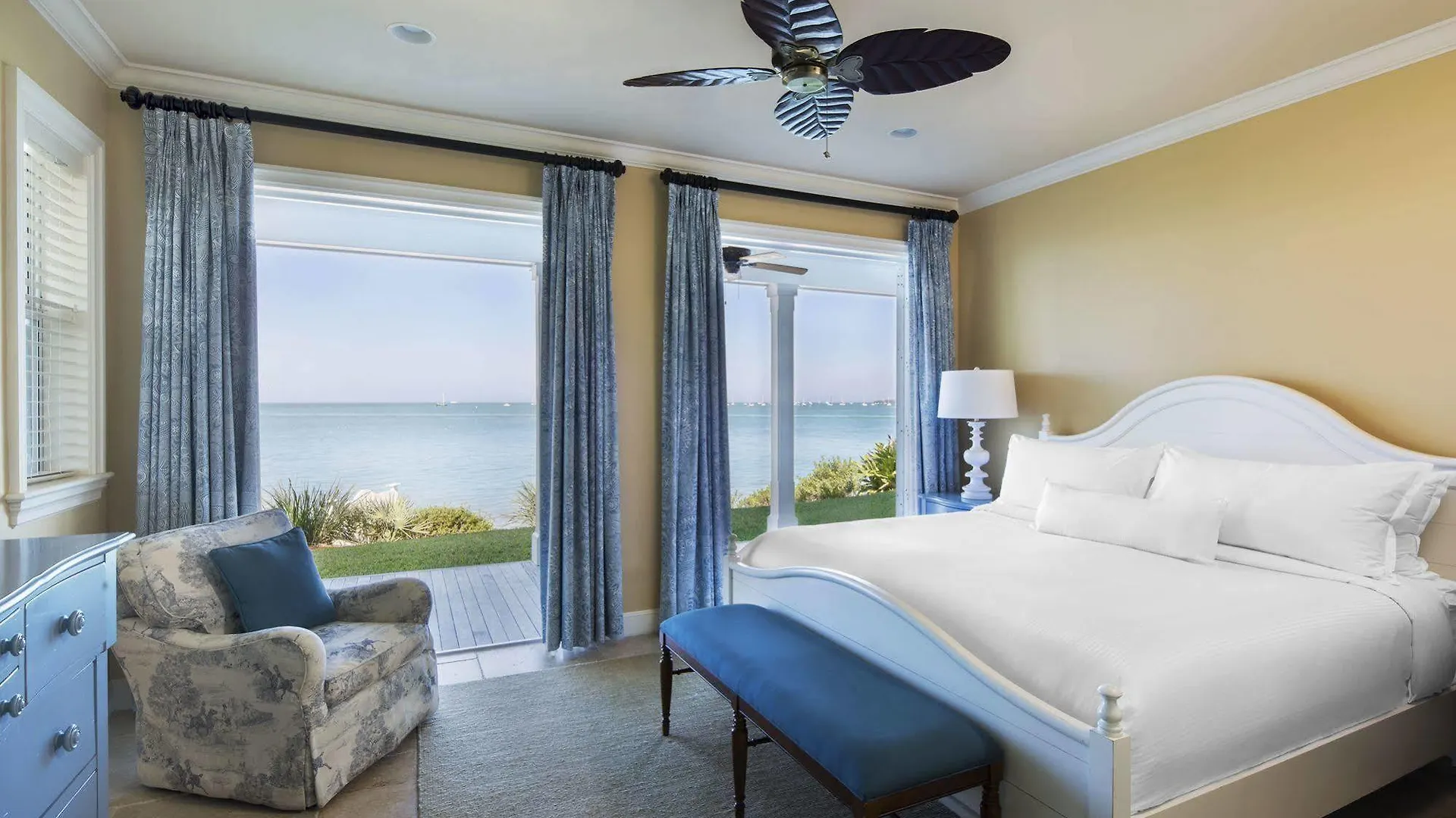 Resort Sunset Key Cottages Key West